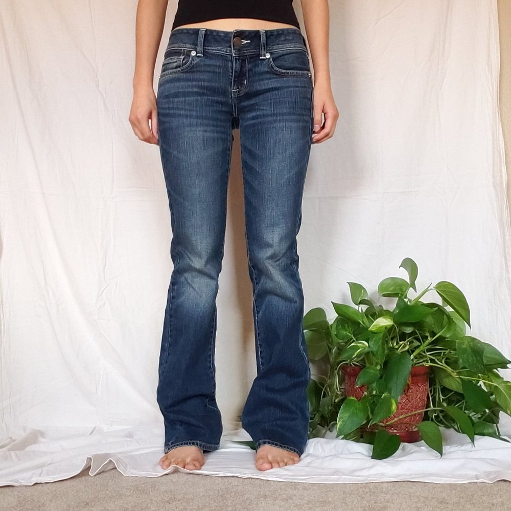 Dark wash American Eagle bootcut jeans